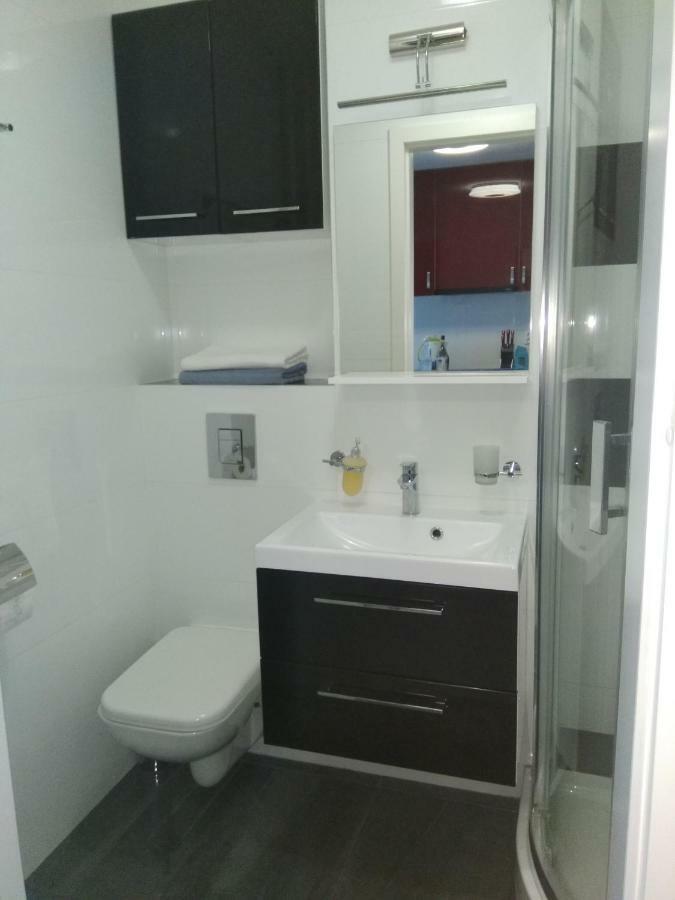 Апартаменты Cherry Apartament W Scislym Centrum Варшава Экстерьер фото